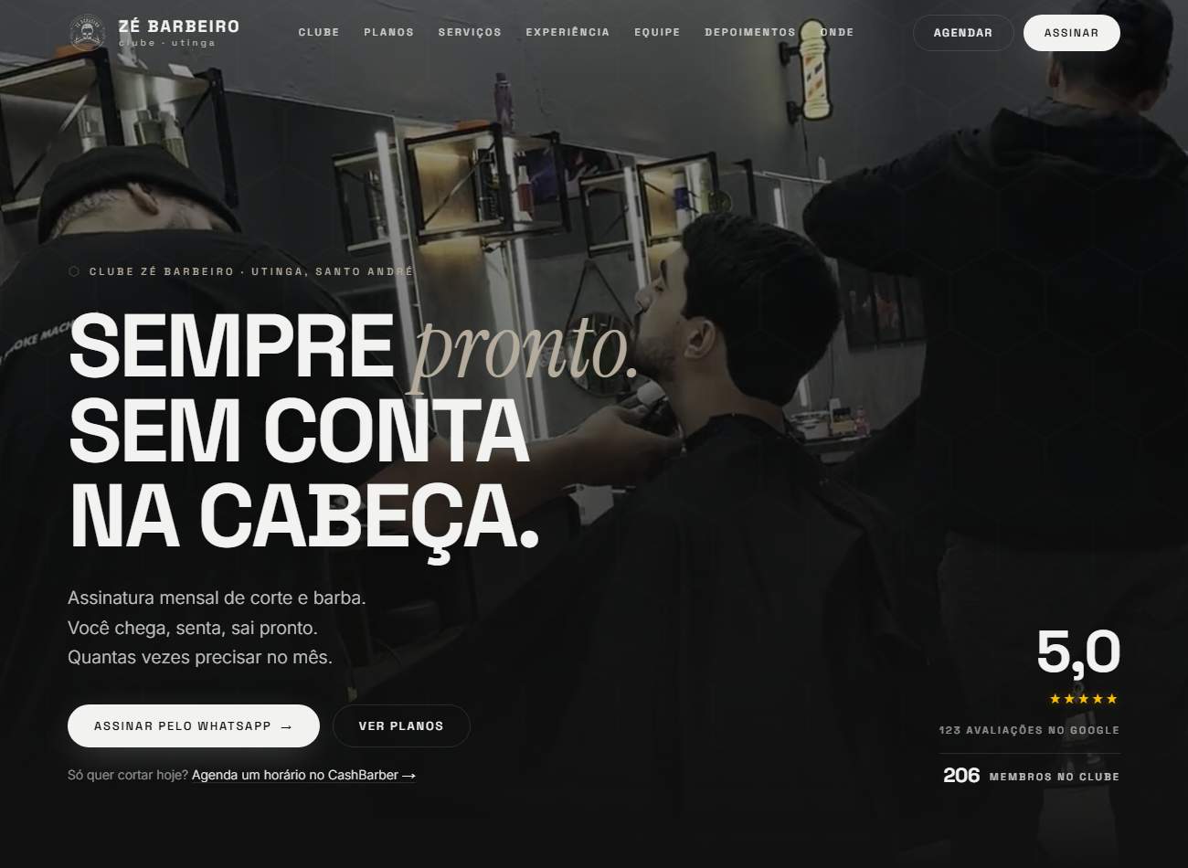 Tela inicial do site do Clube Zé Barbeiro, com o título Sempre pronto, sem conta na cabeça, a nota 5,0 no Google e os botões de assinar e agendar